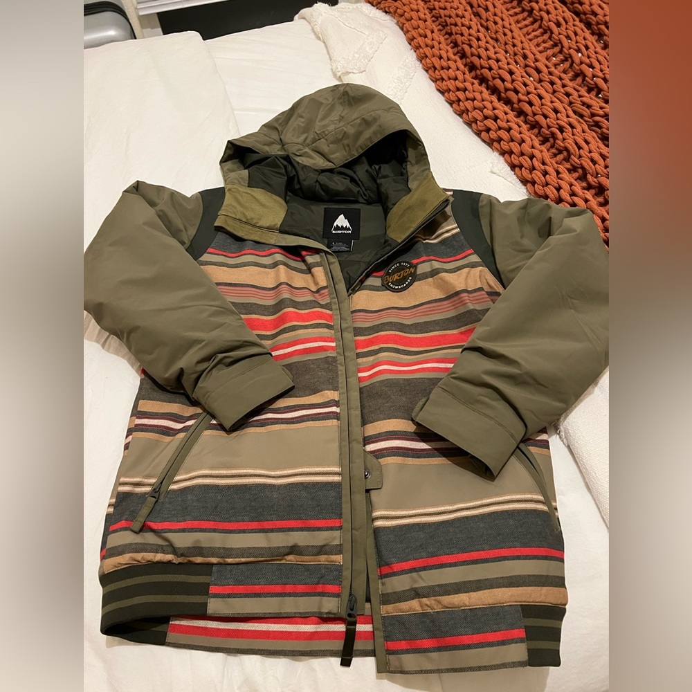 NWOT Burton Snowboard Jacket Big Boys
